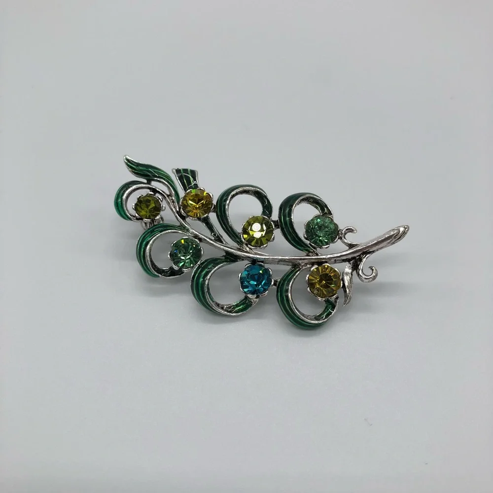 **FREE W/PURCHASE Vintage Enamel Rhinestone Brooch Pin Silver Leaf